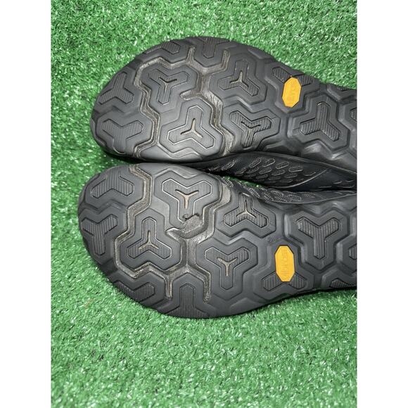 New Balance Minimus 20v4 Mens Size 12 EE Black Minimalist Sneakers Running Shoes - Picture 9 of 11